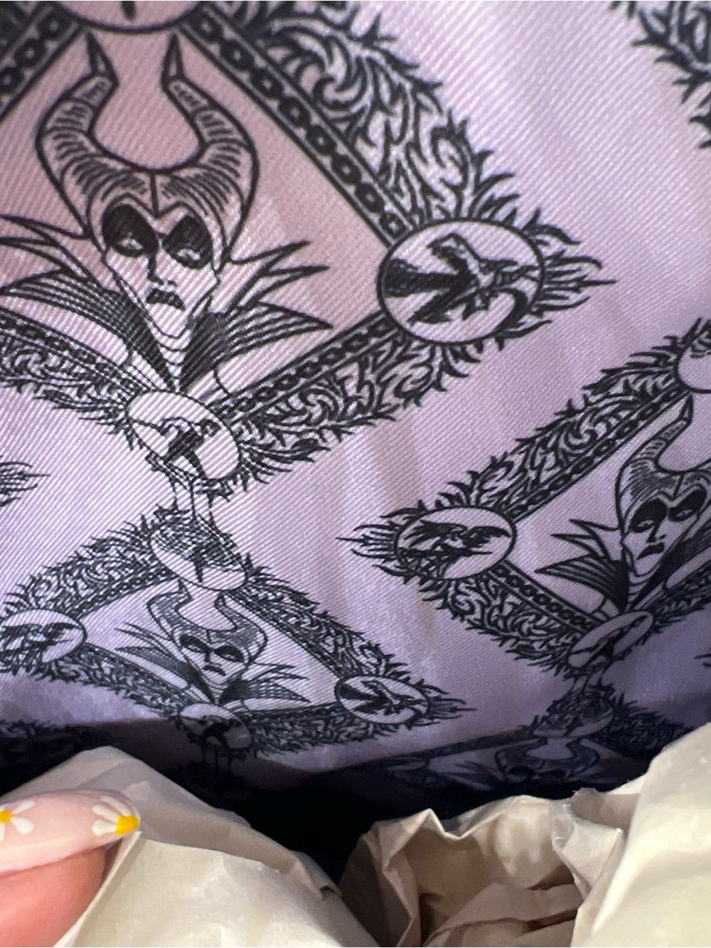 Mint Condition Maleficent Loungefly Mini Backpack With Matching Disney Keychain - Picture 7 of 9